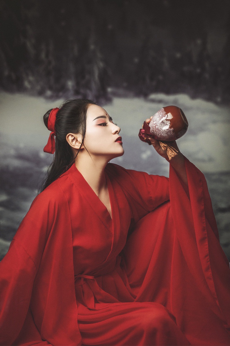 汉服女东方不败林青霞同款古装cos红色成人演出服武侠唐汉装学生