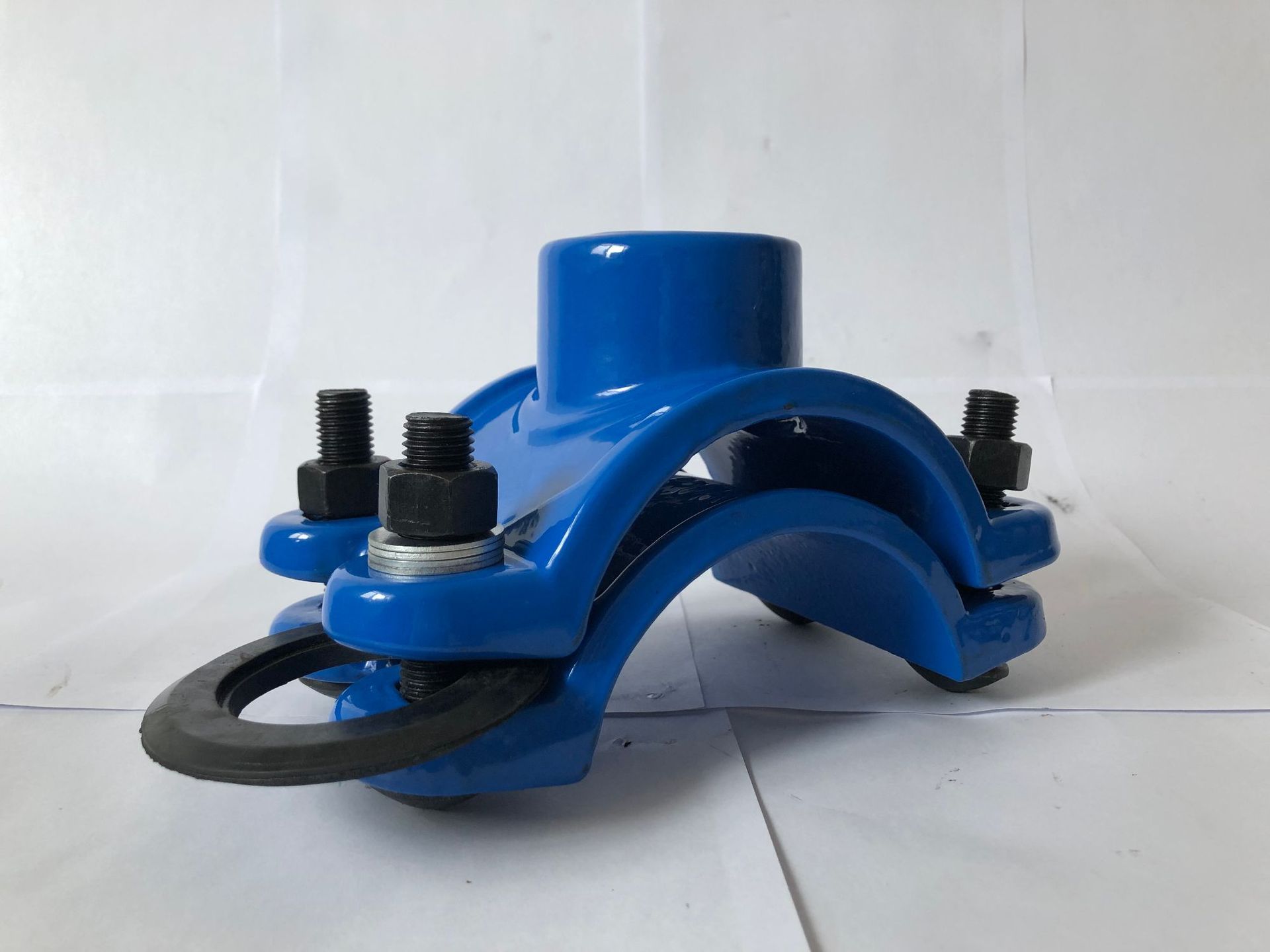 pvc管丝扣三通分水卡子 攻丝分水三通 分水鞍座抱箍式分水卡子