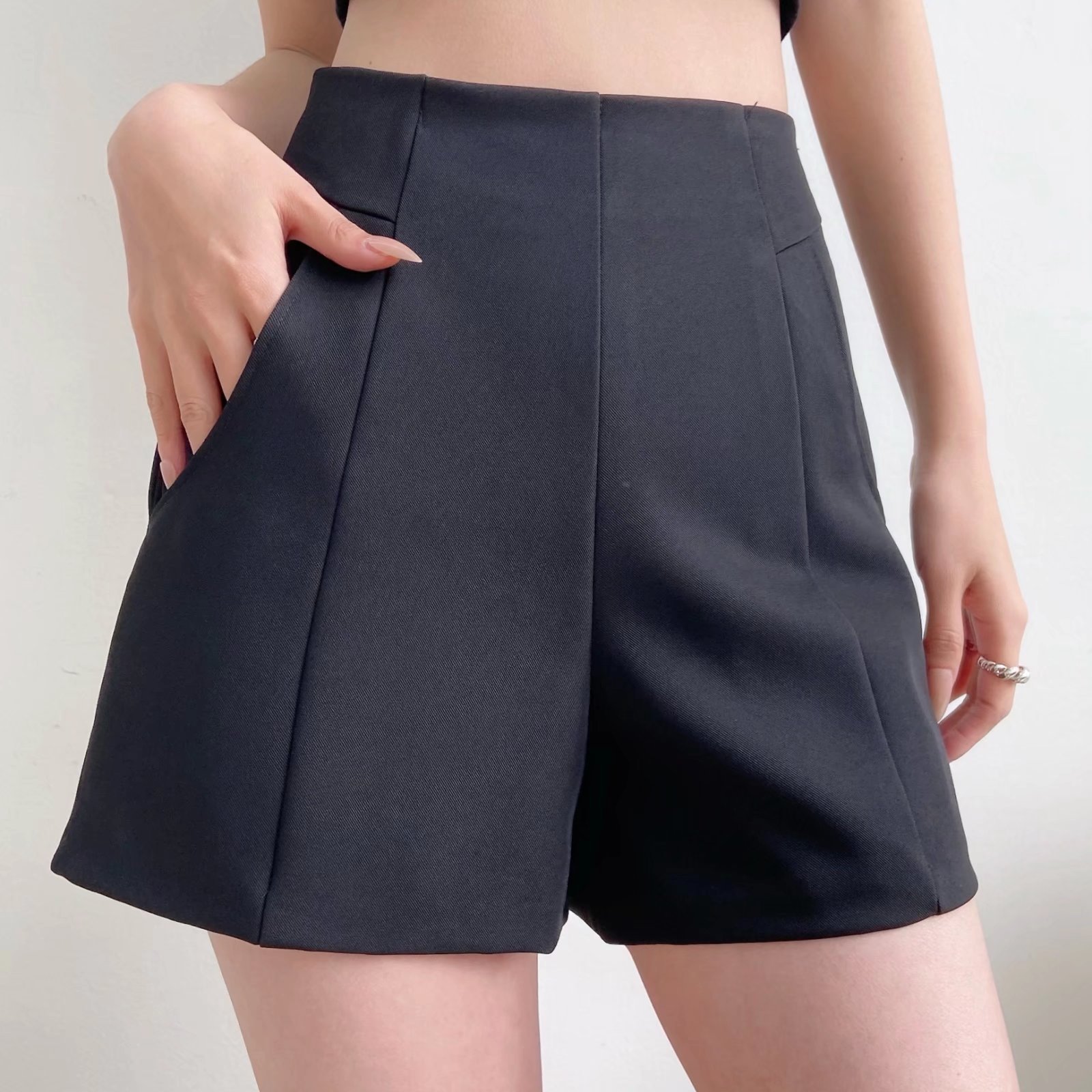 ins博主风阔腿短裤女2022夏季新款a字后开拉链高腰短裤