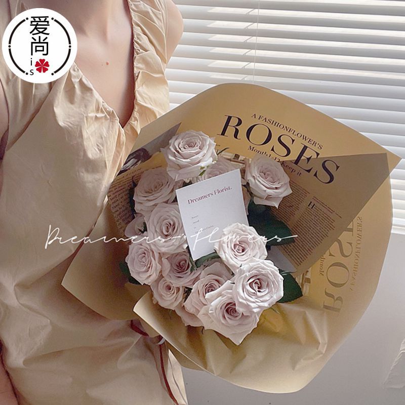 新款欧雅纸复古英文报纸玫瑰鲜花花束防水包装牛皮纸花艺花店资材