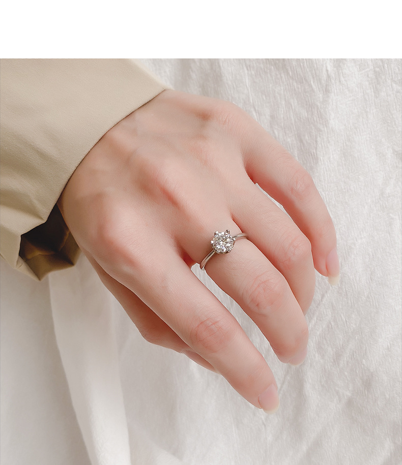 18k铂金pt950戒指女款925简约四爪莫桑石求婚订婚戒1克拉告白戒指