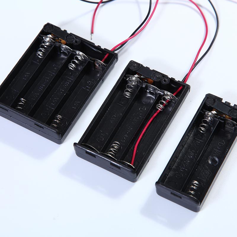 7号电池盒带开关带盖带线2节3节4节七号3.6v18650锂电池盒串并联