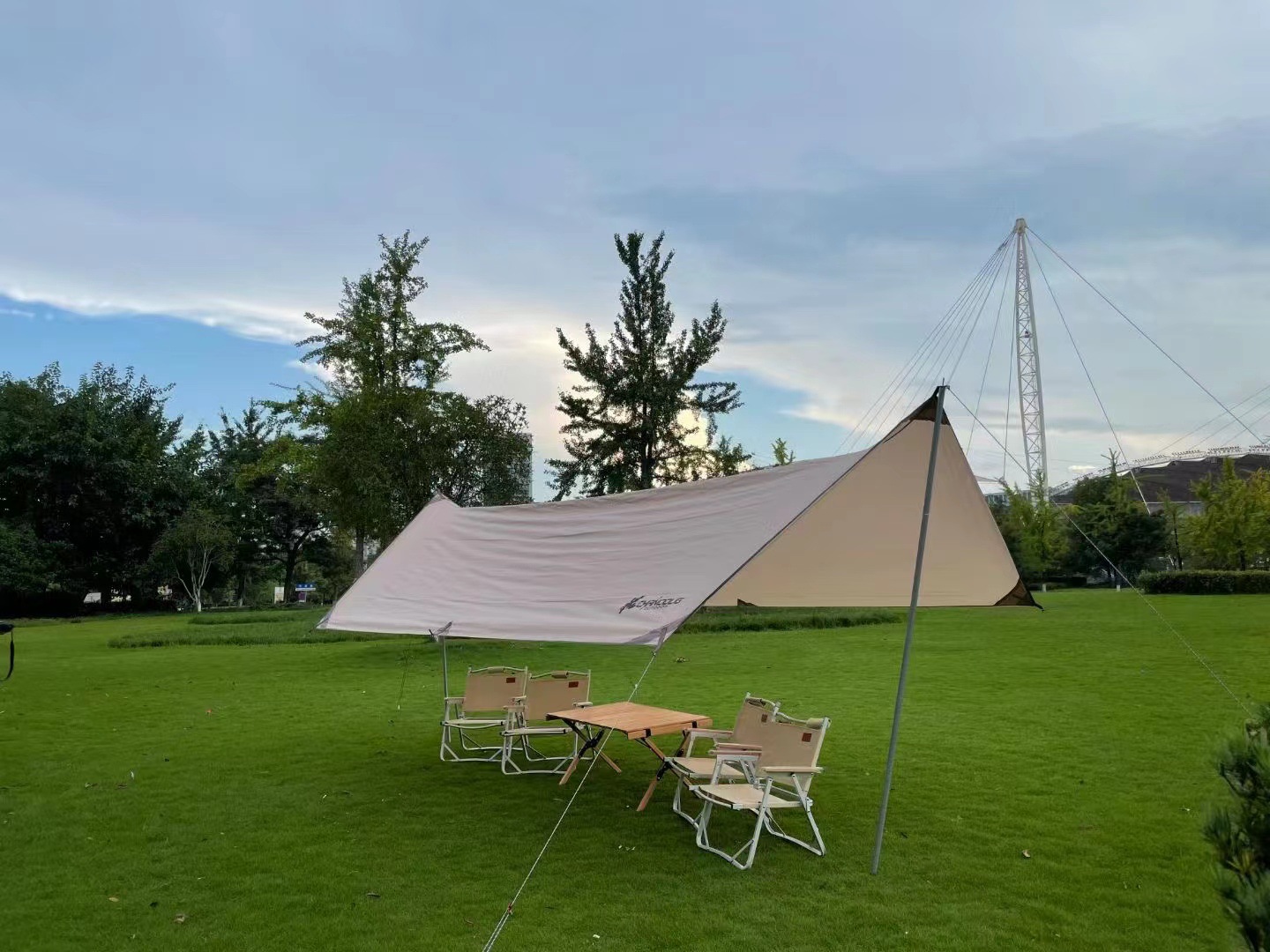 夏诺多吉 户外野营公园六角天幕 轻奢饮茶防雨便携防晒多人遮阳棚