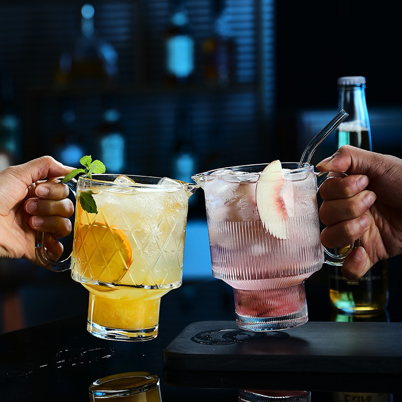 鸡尾酒卡扣杯酒吧创意玻璃杯倒扣高脚鸡尾酒杯啤酒杯饮料杯果汁杯