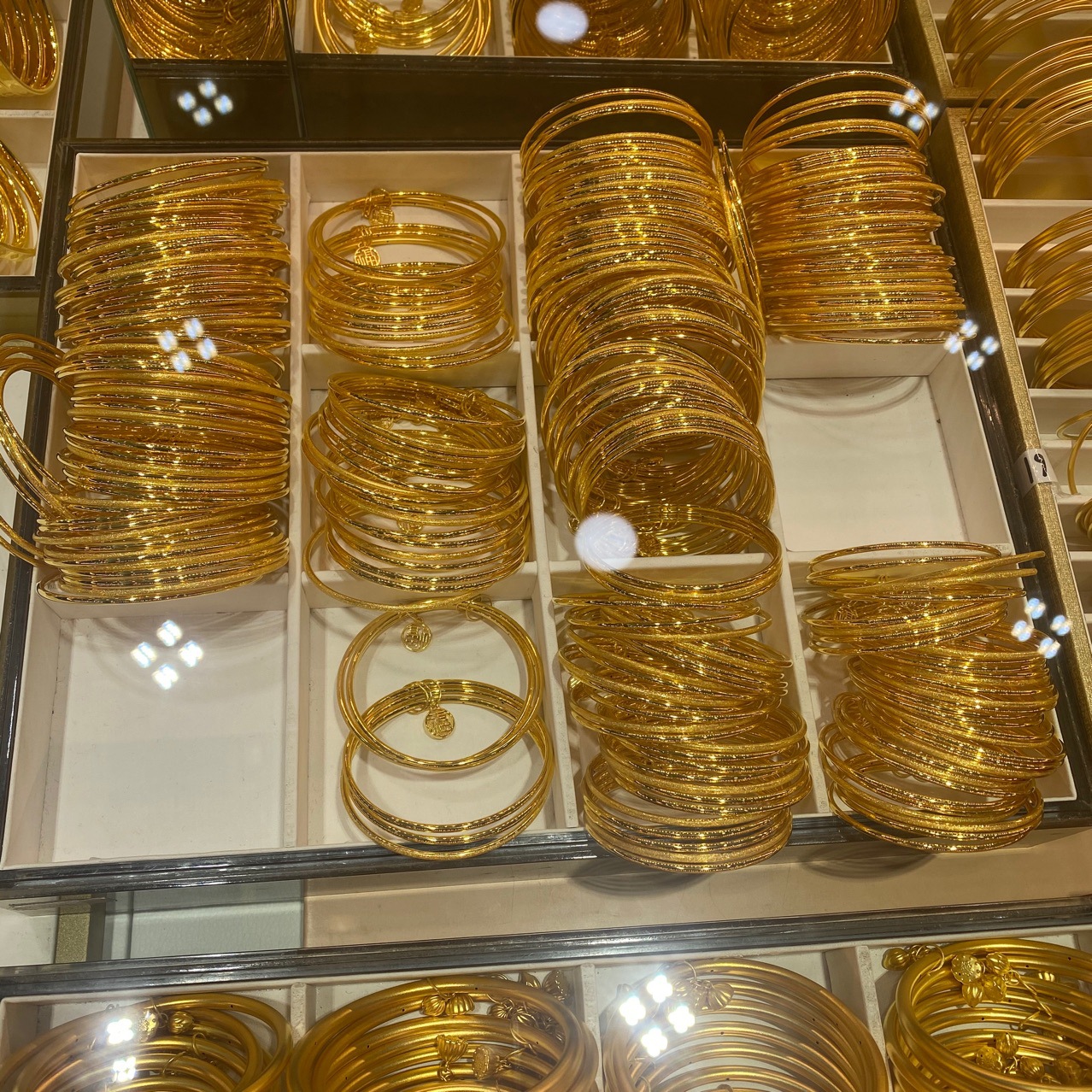 深圳水贝黄金千足金项链5g黄金套链戒指古法黄金批发金价工费/g出