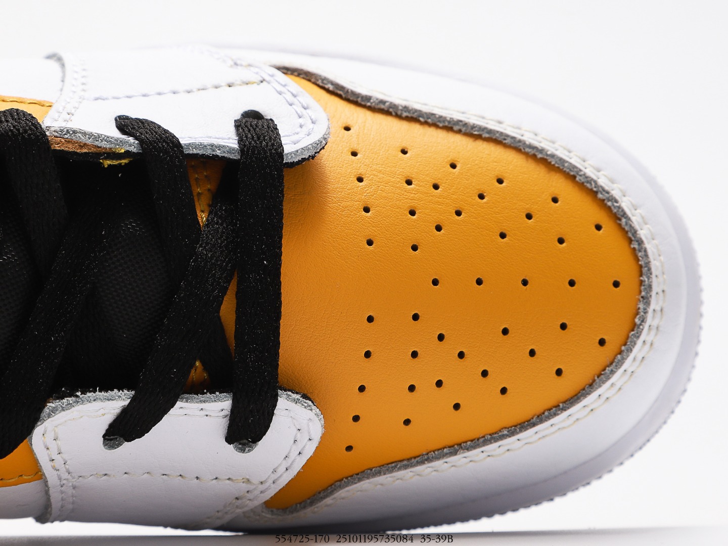 莆田鞋 aj1 mid 白金黑运动休闲篮球鞋 男女同款 554725-170代发