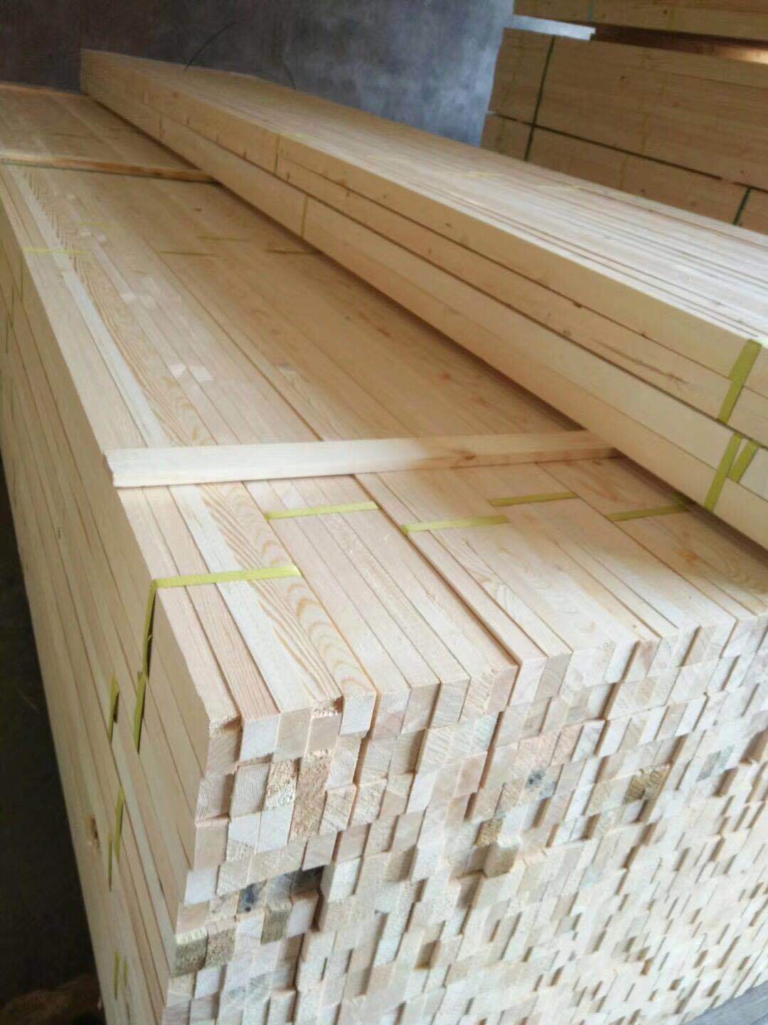 定制白松装修吊顶木龙骨白松实木烘干板材工程木方定尺加工