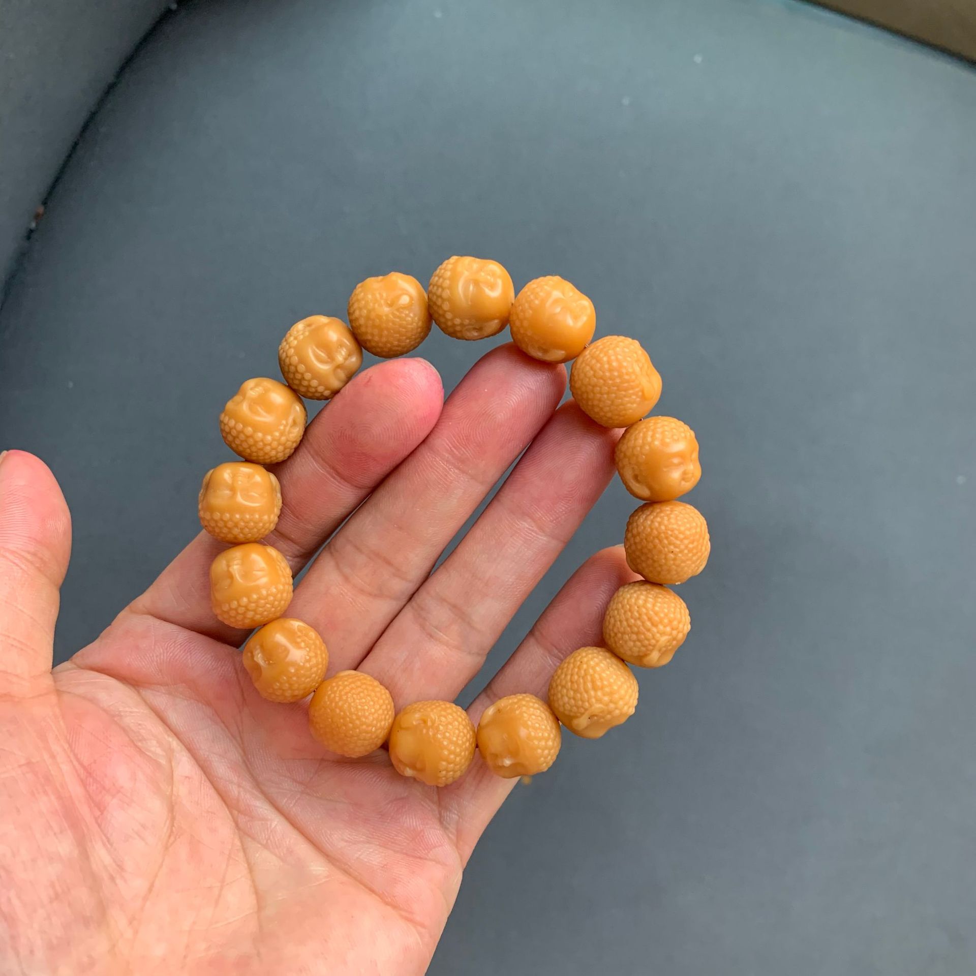 风化菩提根雕刻猴头 宝宝佛手串 京八棱凤羽 佛珠文玩直播供货