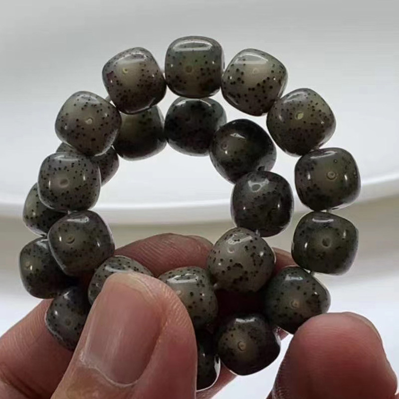 海南星月菩提手串 星月菩提绿阴皮 石玉料 灵玉料高瓷高密