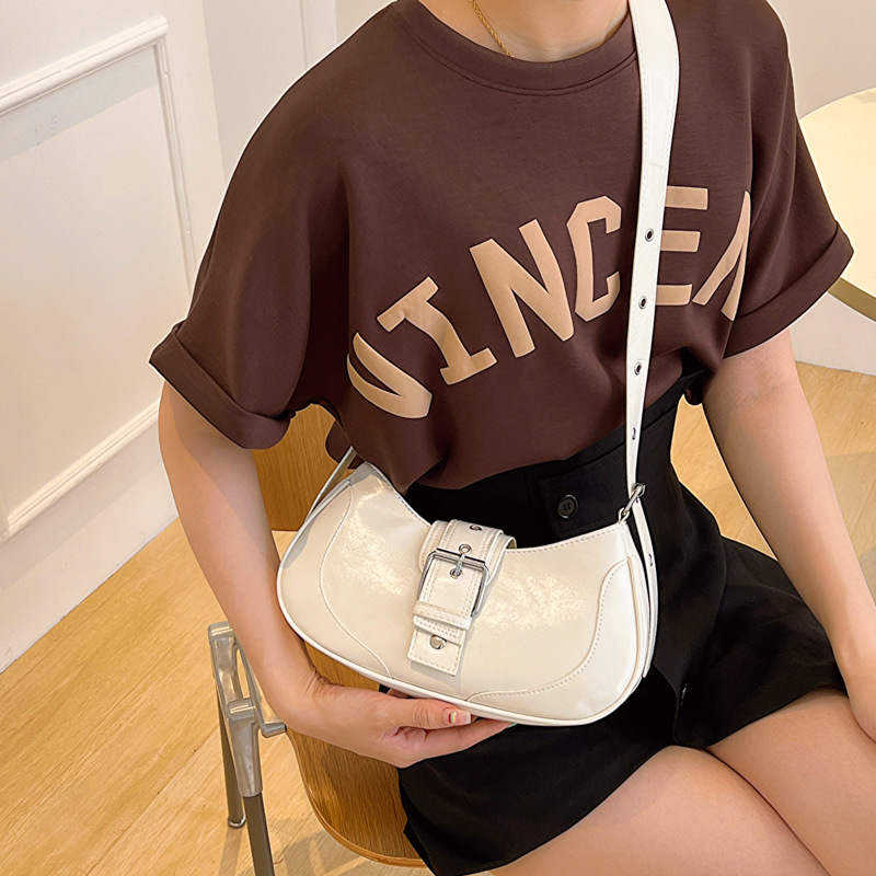 French Style Underarm Bag Women's Casual Women's Bag 2023 Summer New Simple Temperament Pure Color French Stick Shoulder Messenger Bag