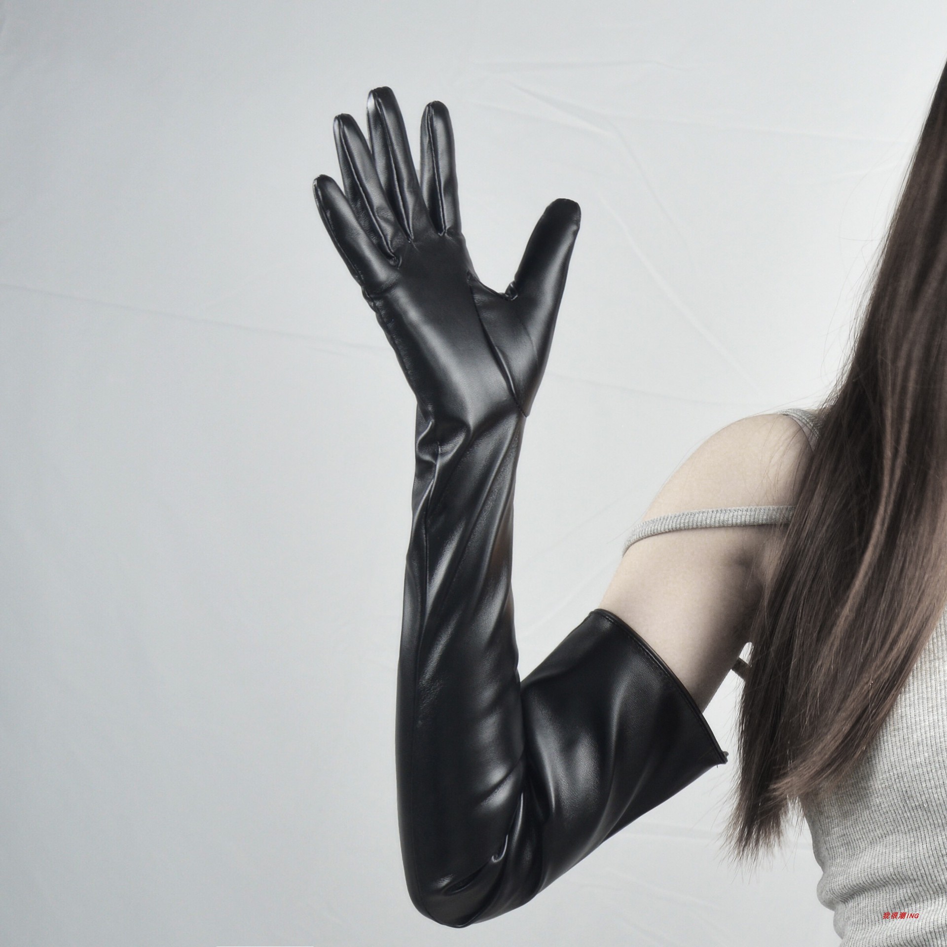 批发 漆皮加长手套 长款过肘pu仿皮手套贴手镜面亮白色触屏60cm