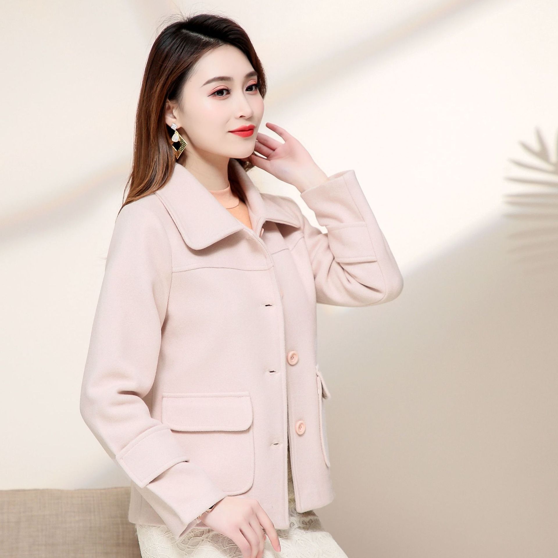 奶奶装毛呢外套中长款老年人秋装女岁妈妈秋冬季呢子加绒加厚-报价