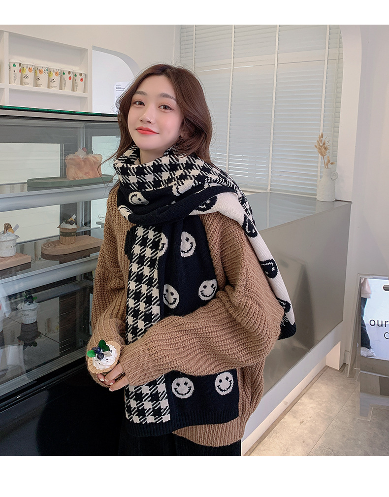 笑脸围巾女冬季微信表情韩版百搭ins潮学生针织毛线保暖格子围脖