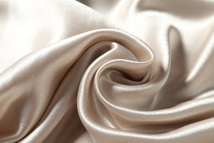 夏醋酸纤维肤色露背通勤修身型纯色缎面吊带型内搭风吊带衫连衣裙