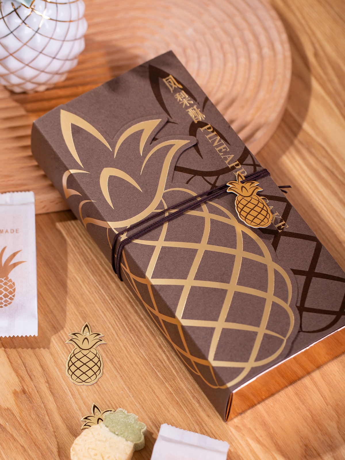 高档凤梨酥包装烘焙手工曲奇饼干甜品点心礼盒简约精致手提袋空盒