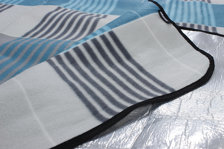 植绒野餐隔潮垫现货户外地垫春游隔潮垫批发