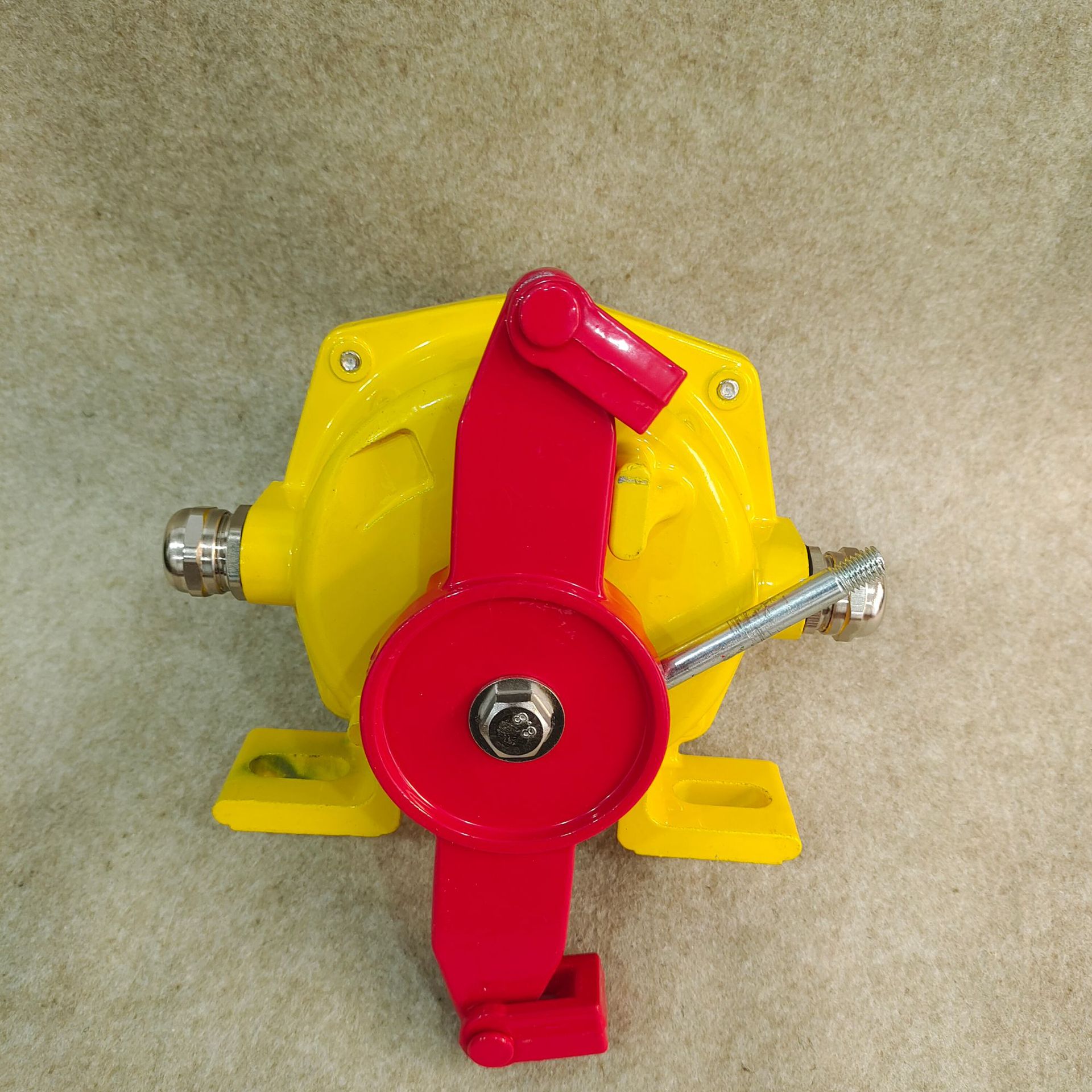 双向手动拉绳开关复位拉线跑偏开关输送带皮带机急停保护装置klt2