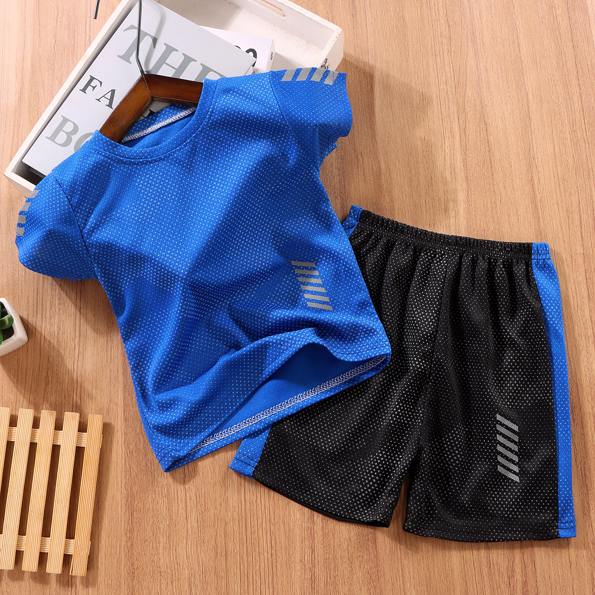 Children's Short-Sleeved Suit Running Sportswear Quick-Drying Boys and Girls Thin Summer Clothing Pullover Shorts Kids Clothes Two-Piece Suit