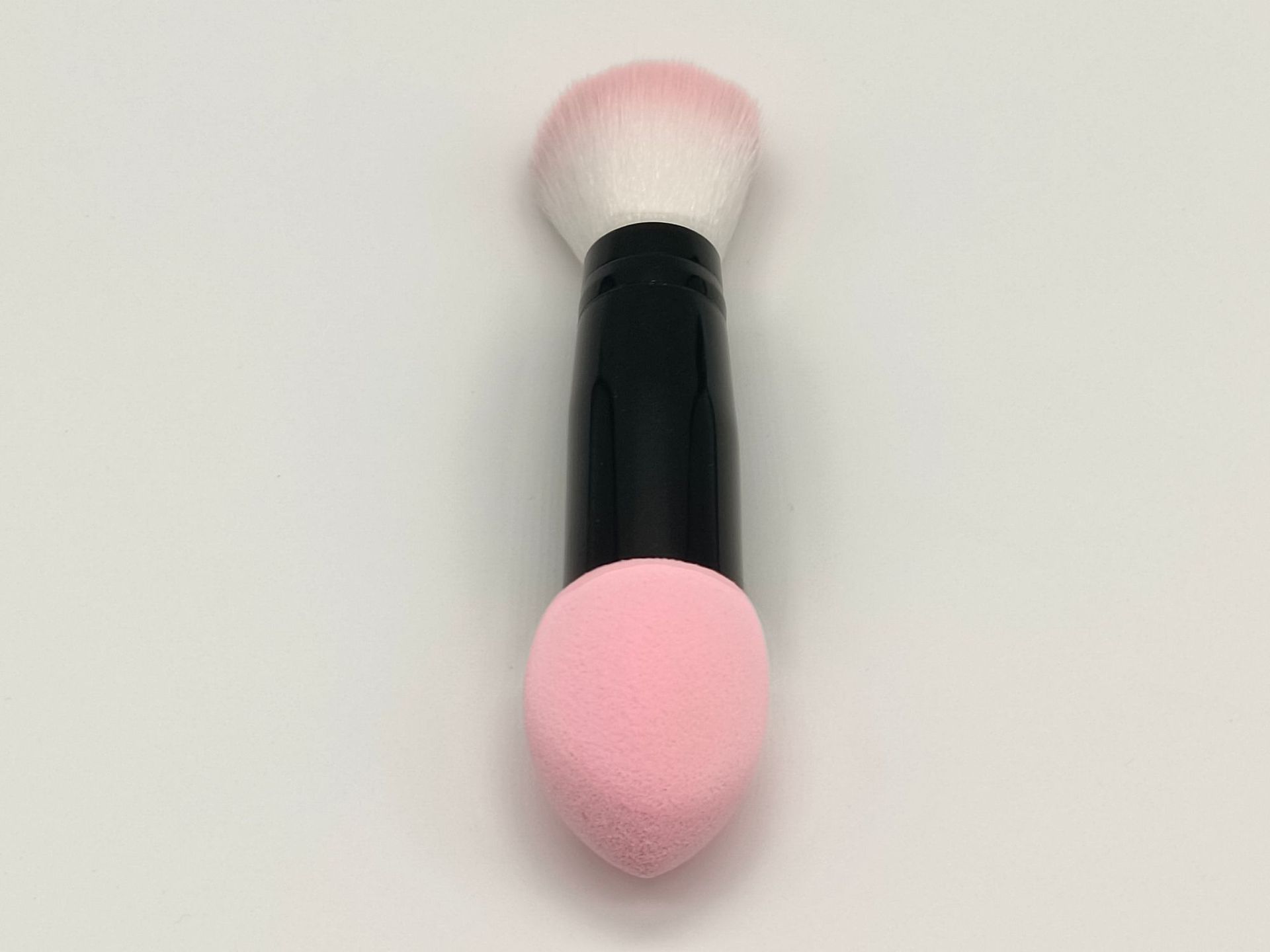 Single Blush Concealer Highlight Double-Headed Brush Beauty Pen Beginner Wet and Dry Latex Beauty Tools Do Not Eat