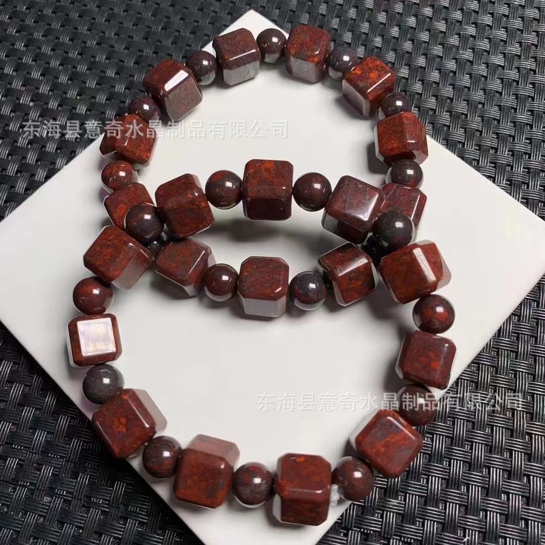 批发10mm天然鸡血石方糖手链小红书热销串珠圆珠手链生日石-阿里巴巴
