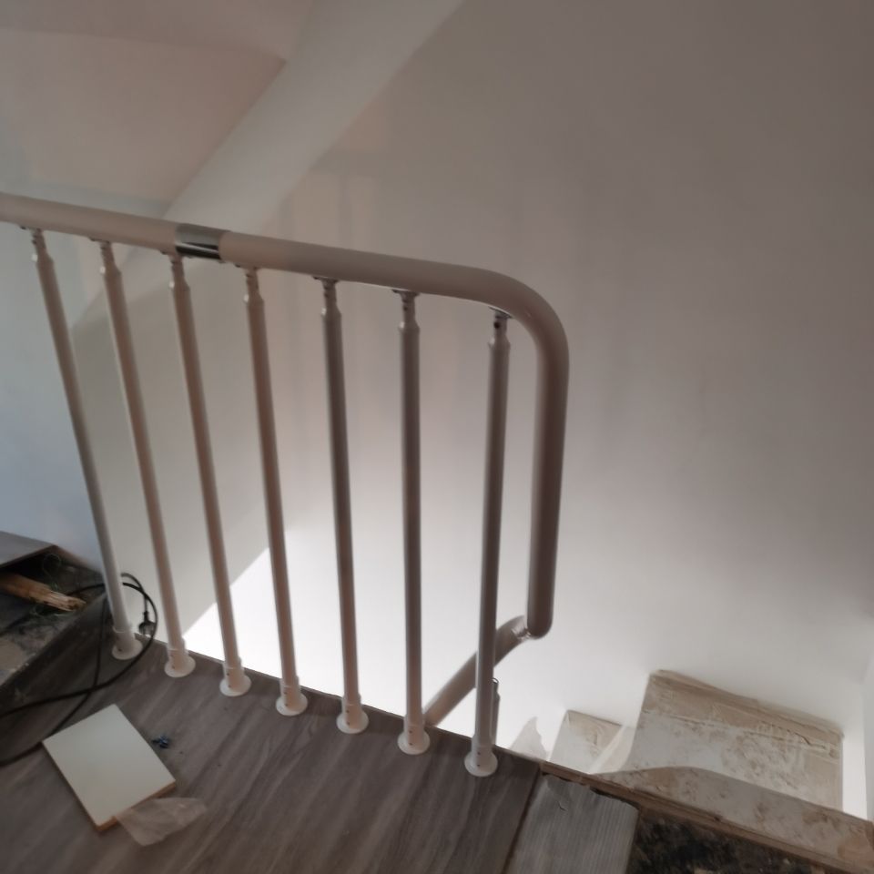 迷你楼梯  阁楼楼梯  左右脚楼梯  复式楼梯