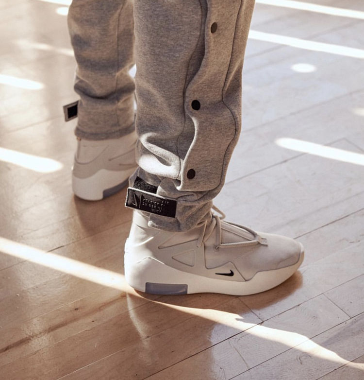 fear of god fog 联名限定双排扣运动卫裤篮球裤男士小脚休闲长裤