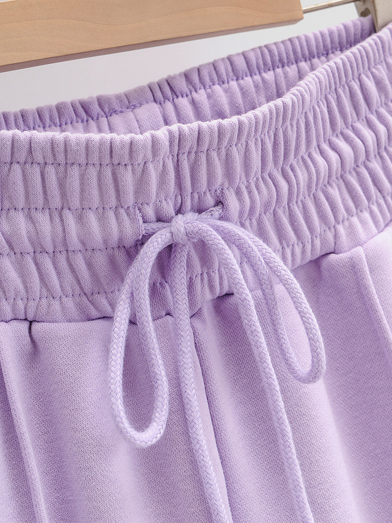 m,l颜色白色,黑色,紫色,浅灰,咖色上市年份/季节2021年秋季主图来源