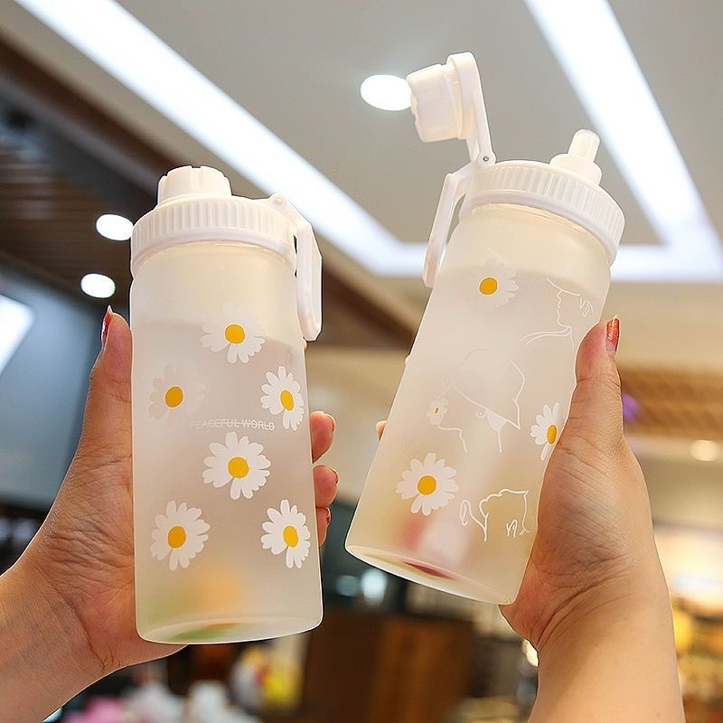 夏季男女学生太空运动水杯小清新内外贸小雏菊磨砂吸管直饮塑料杯