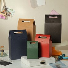 现货纯色礼品盒 简约自立不开窗礼品袋 新款手提式封口礼品包装盒