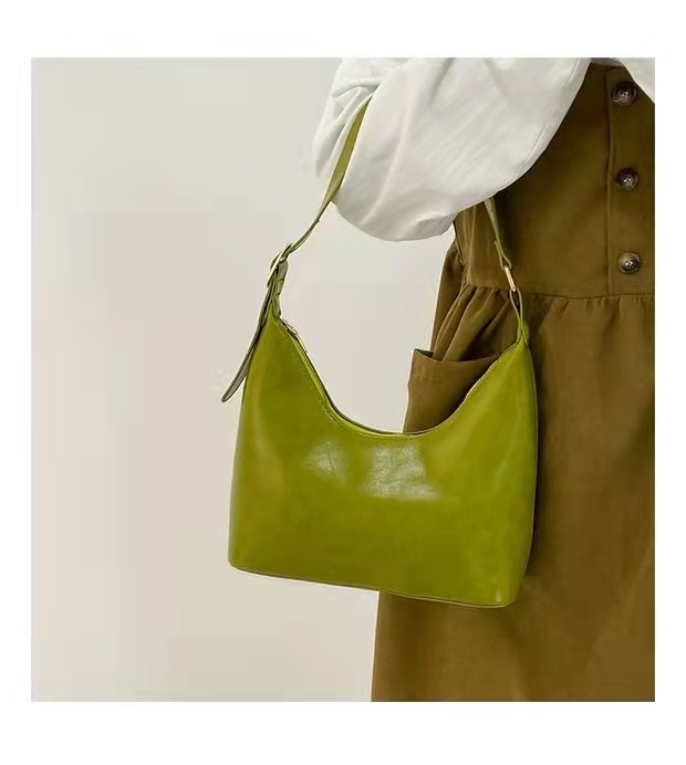 2023 Early Spring Special-Interest Design New Portable Avocado Green Shoulder Bag Ins Korean Style Hand Carrying Underarm Small Bag