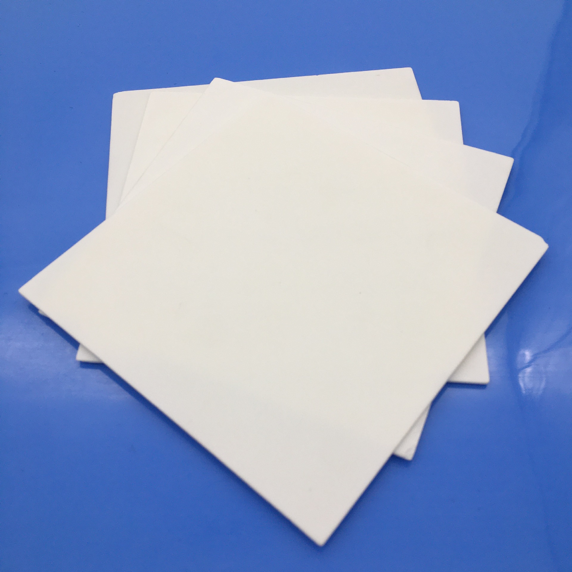 现货氧化铝陶瓷绝缘片 光伏电源导热陶瓷基片 晶体管陶瓷散热片