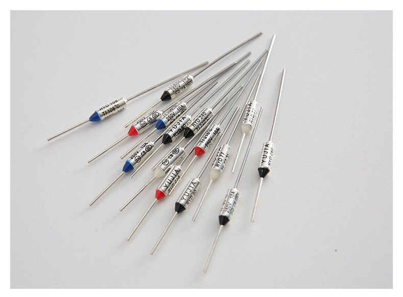 厂家批发电器温控尖头管状控制器家用电器配件熔断器