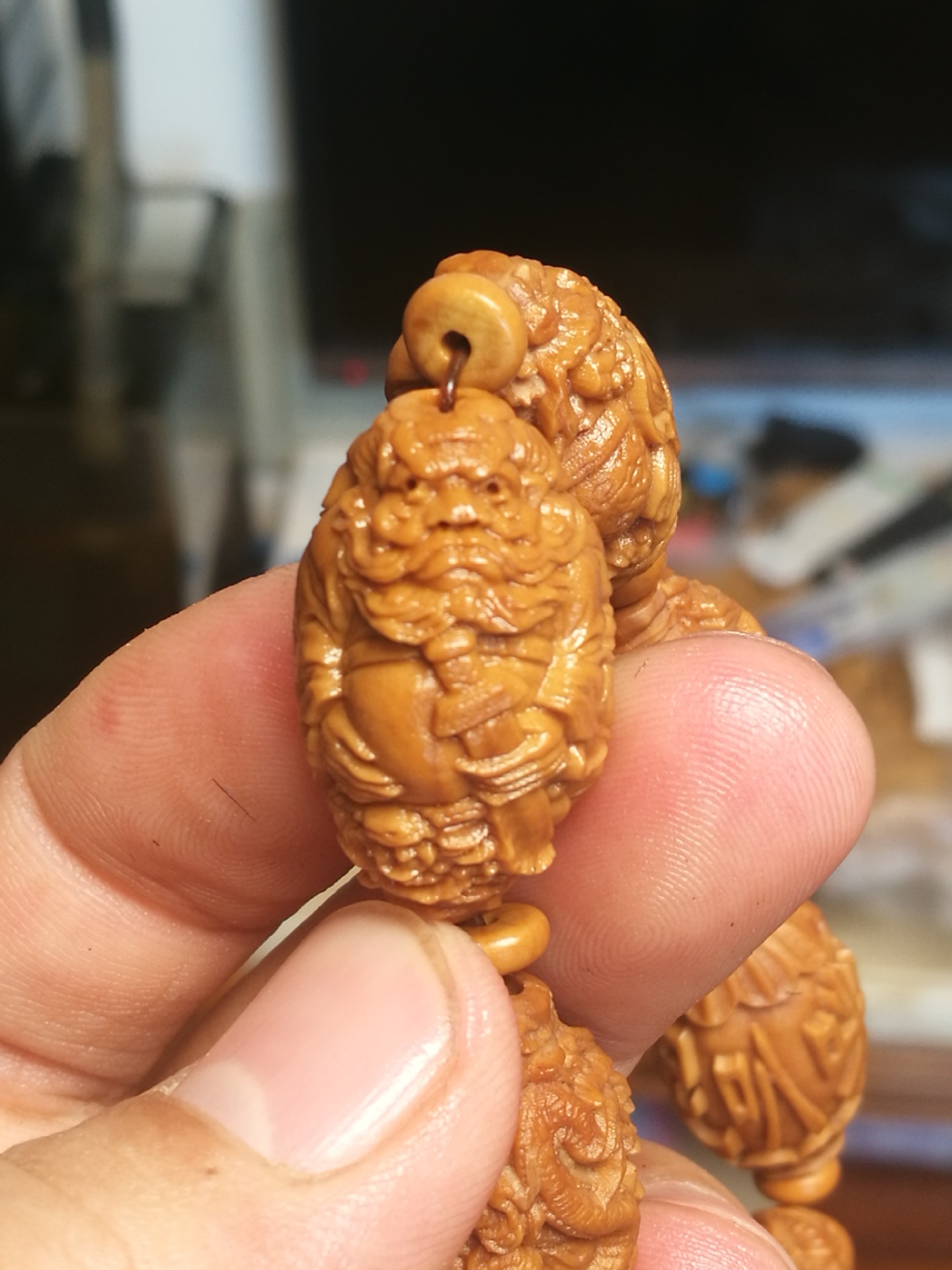 代发橄榄核手串男士钟馗背龙款 进宝核雕手链 橄榄核雕刻批发