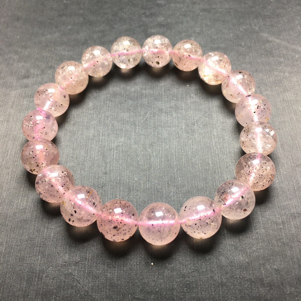 新品天然水晶粉云母手链女款粉色共生云母水晶手串饰品礼物批发