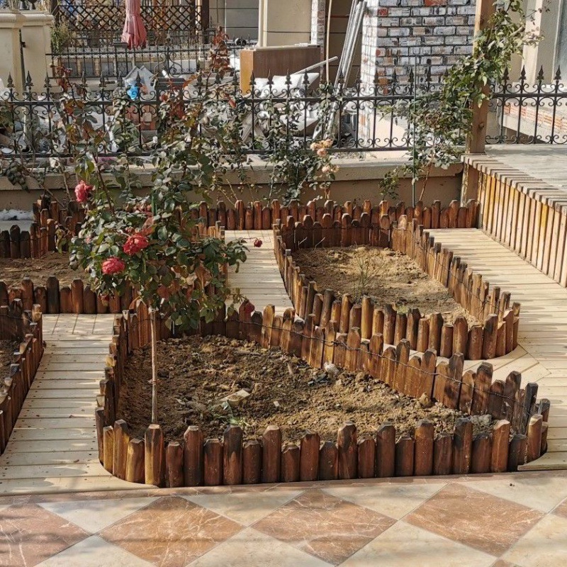 栅栏防腐木花园围栏户外庭院装饰花圃小篱笆花坛实木护栏室外木桩