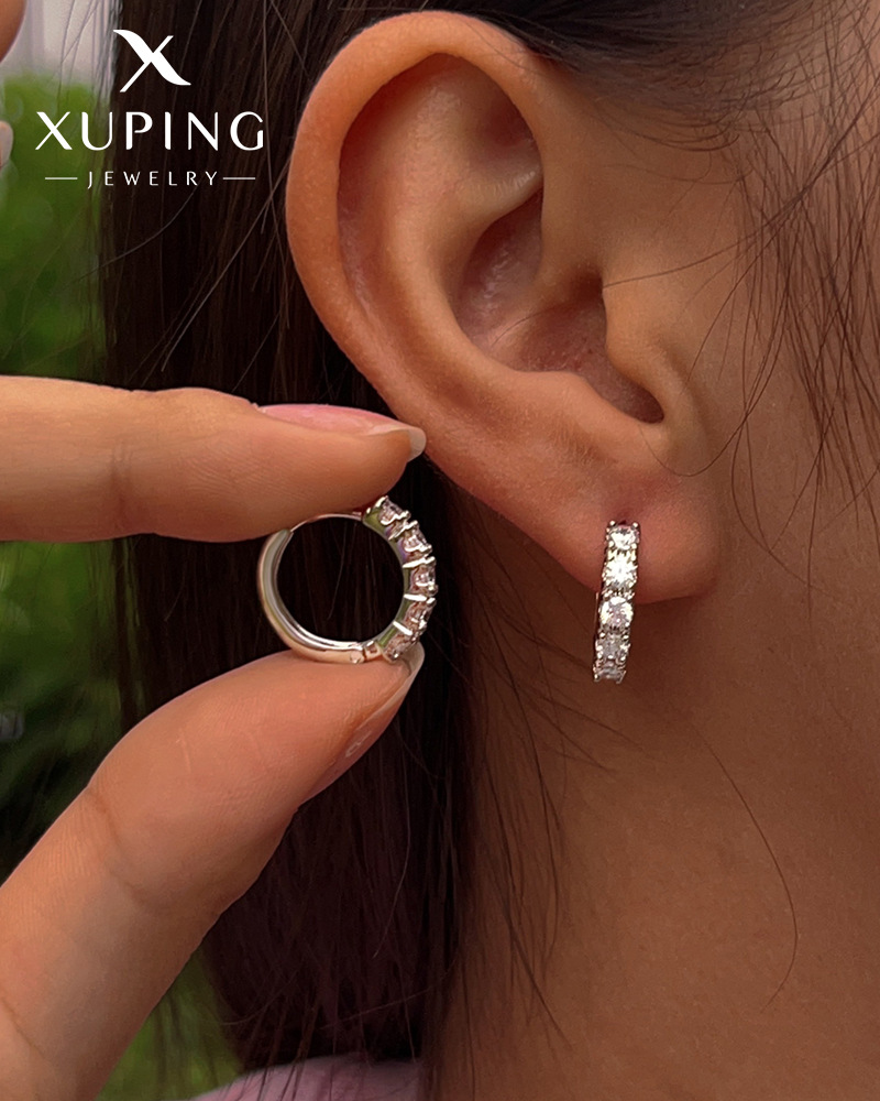 xuping jewelry super flash single row diamond earrings for women earclip earrings european and american fashion high sense graceful earrings wholesale