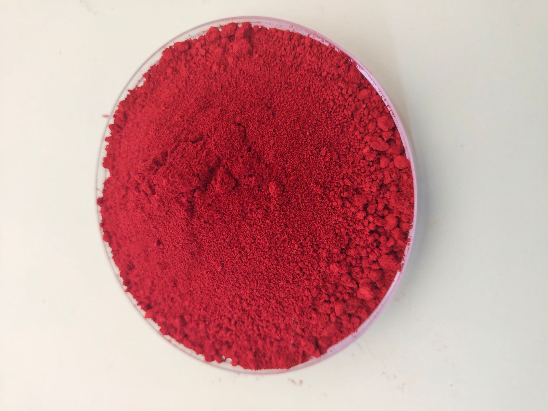 厂家供应 氧化铁红颜料 水泥涂料用铁红粉 型号齐全