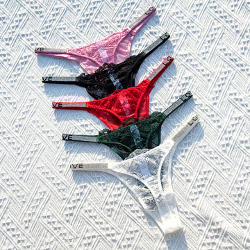 字母钻饰低腰蕾丝女士丁字内裤透视情趣窄边t裤无痕外搭内裤女