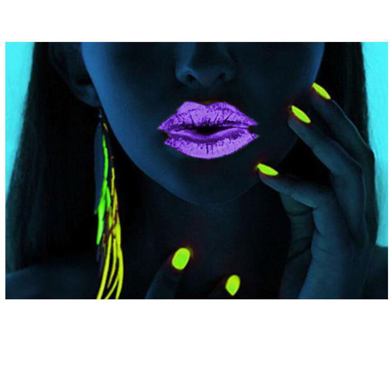 Cross-Border Led Luminous Lip Glaze with Mirror Luminous Fluorescent Lip Gloss Ktv Bar Stage Performance Foreign Trade Lipstick