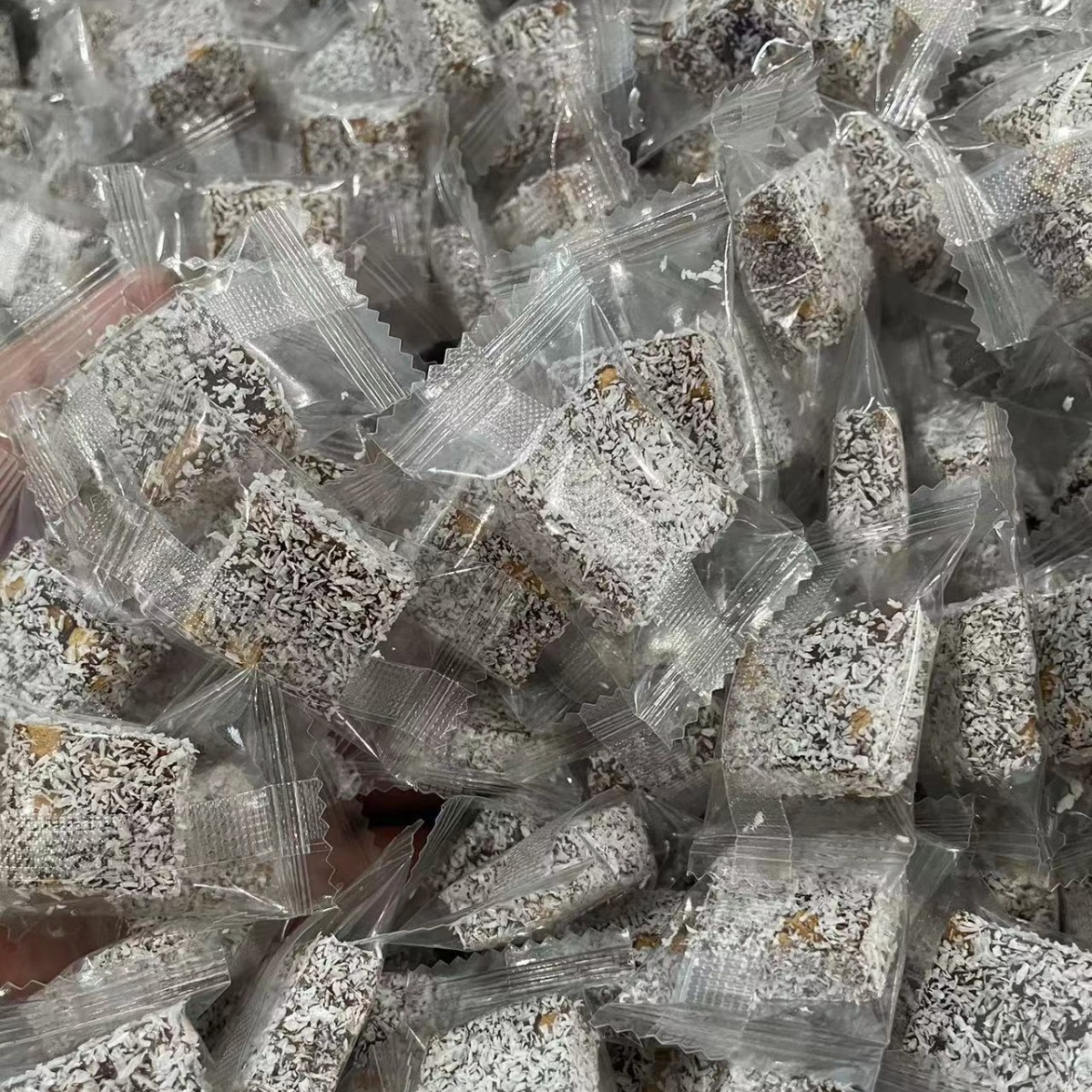 源头工厂红糖姜枣糕小颗粒6克散装软糖零食糖果厂家大量批发食品