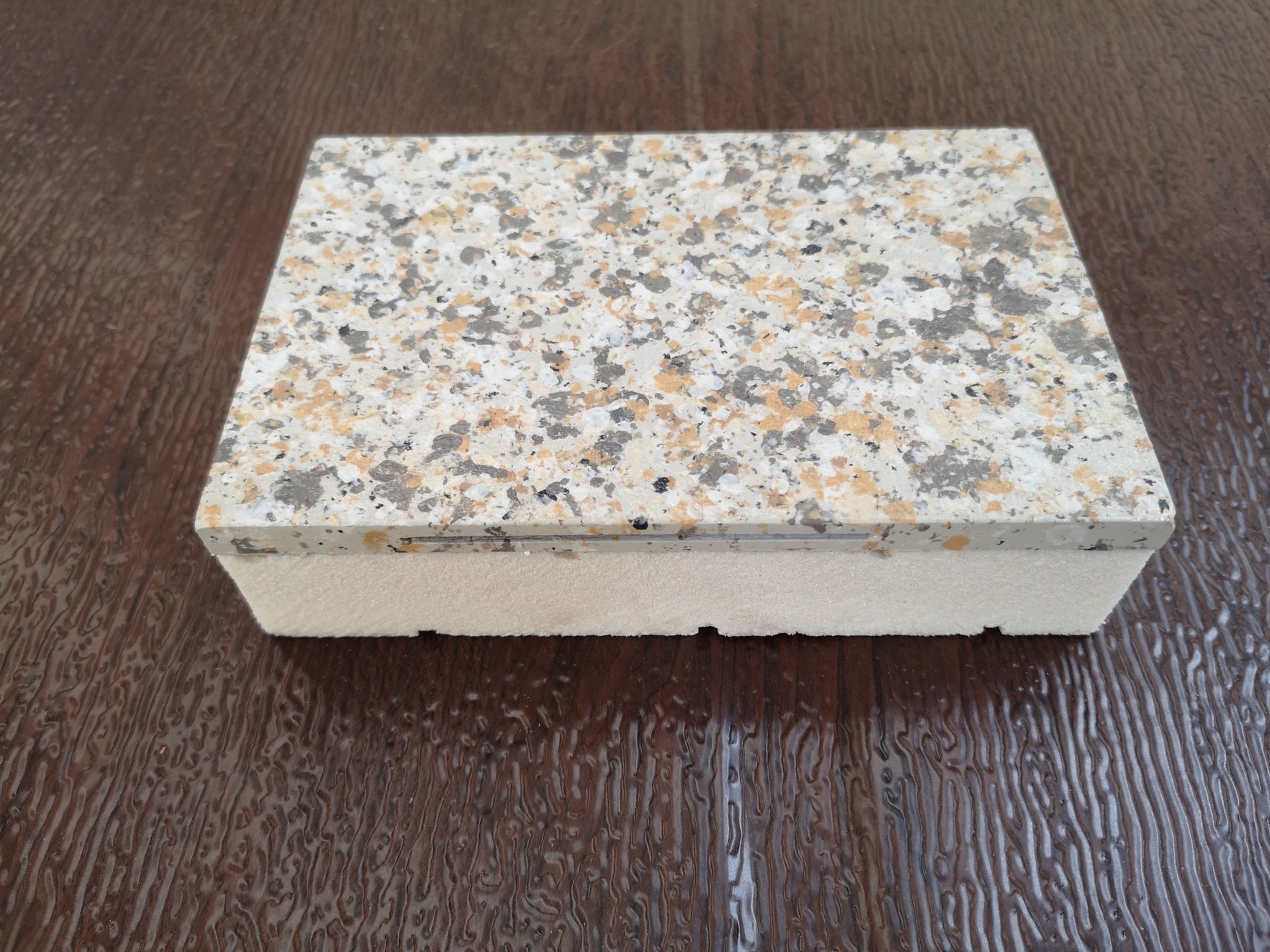 【强烈推荐】保温材料新型a级防火板,仿石材集成墙面保温一体板