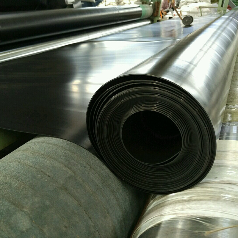 双光面hdpe土工膜莲藕池鱼塘防水布养殖猪场黑膜沼气聚乙烯防渗膜