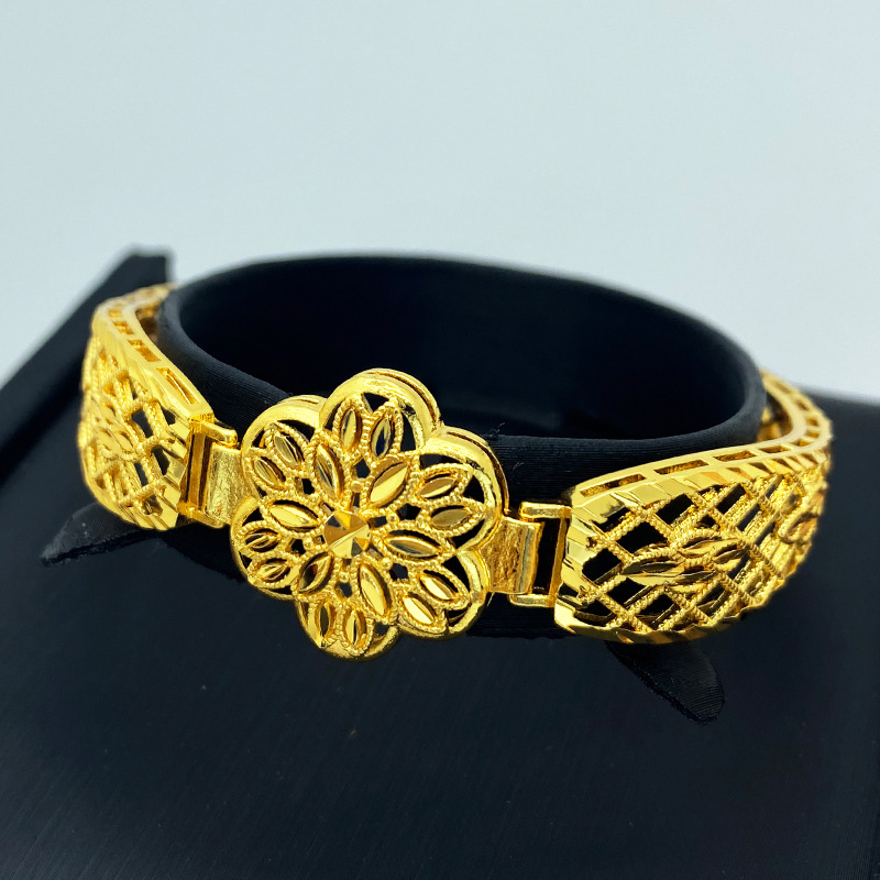 Aini Deyue Nansha Gold Bracelet Female Hollow Flower Geometric Bracelet Gold-Plated Copper Jewelry Vintage Court Style Jewelry