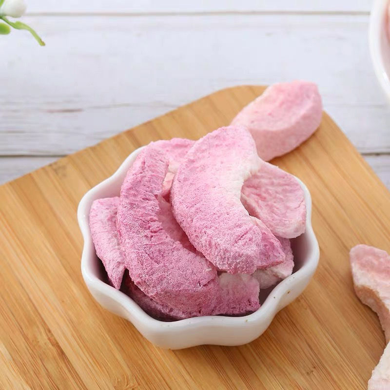 桃干批发新鲜冻干水蜜桃干泡水50克白桃颗粒网红干吃水果脆零食厂