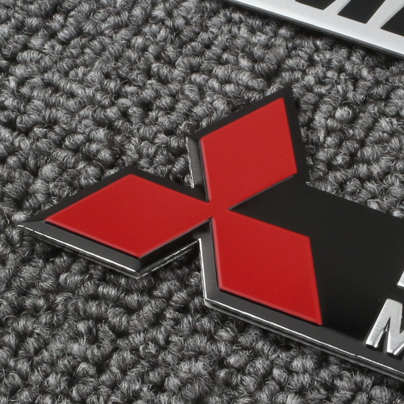 适用三菱新劲炫asx翼神蓝瑟菱帅菱悦v3 evo个性改装金属车贴车标