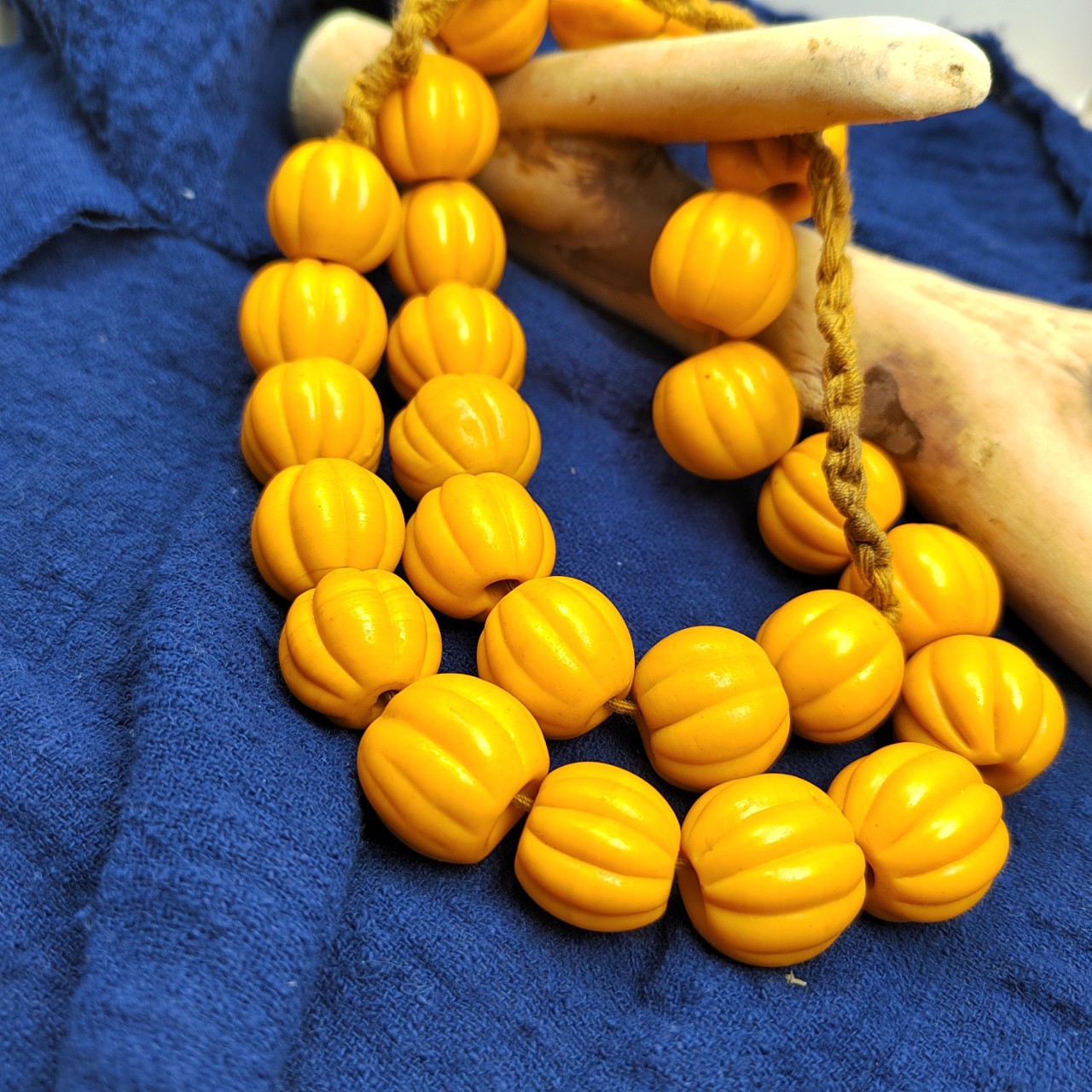 尼泊尔进口老琉璃南瓜珠大单珠隔珠个性diy手链项链半成品散珠