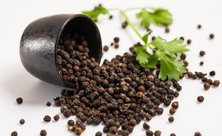 胡椒碱98% 黑胡椒提取物 另有95% cas#94-62-2 piperine 1kg起售