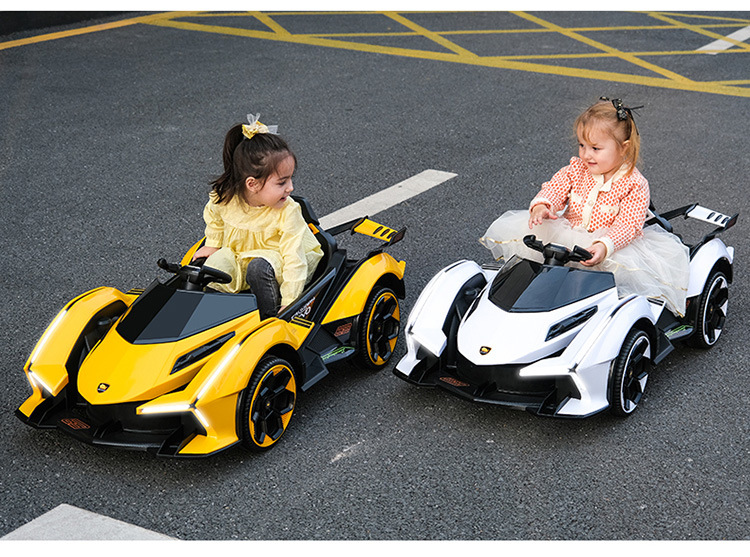 婴儿童电动车四轮汽车四驱遥控可坐人玩具车男女宝宝跑车小孩童车