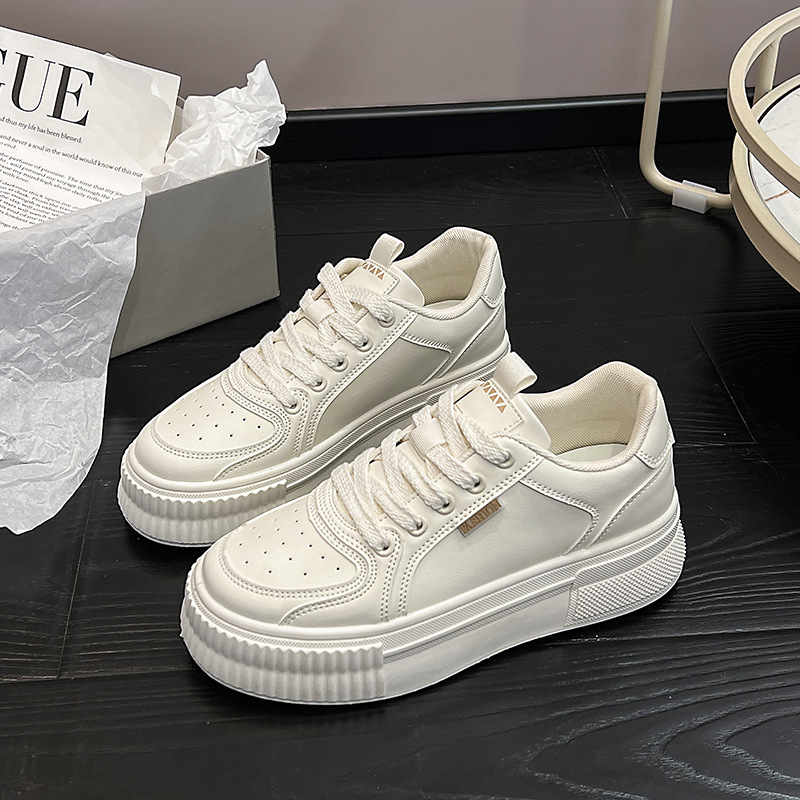 spring and summer new thick-soled white shoes board shoes women‘s 2023 fashionable ins casual all-match white sports shoes