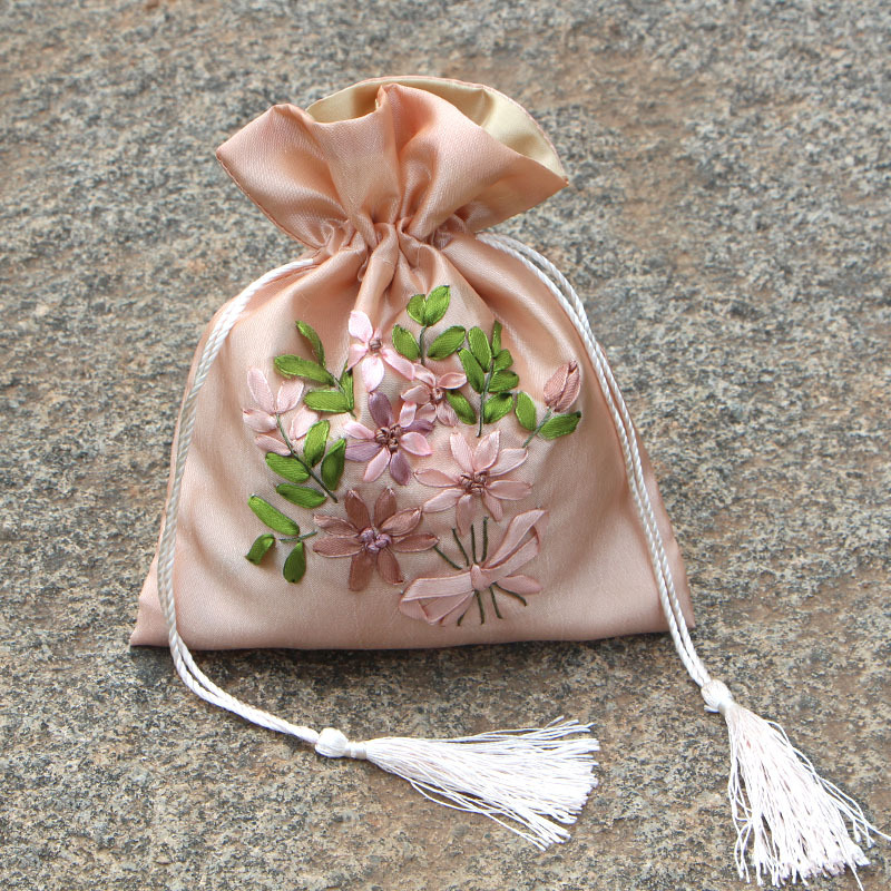 端午节日礼物袋手工丝带绣荷包衣柜车载空香囊袋子送礼首饰礼品袋